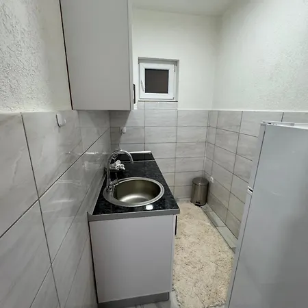 Apartment Stan Na Dan U Centru Bratunca *